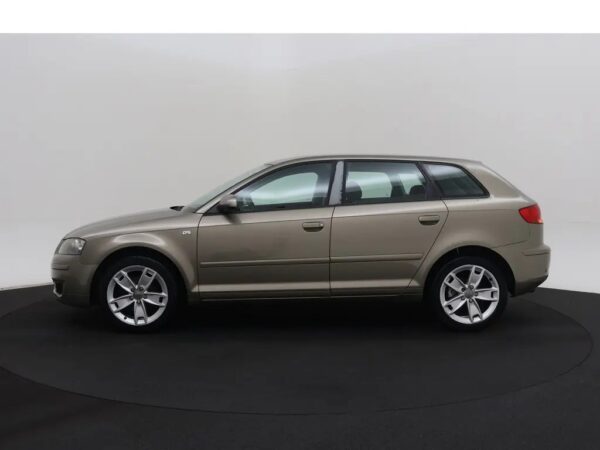 Audi A3 Sportback 1.8 TFSI Attraction Pro Line Clima