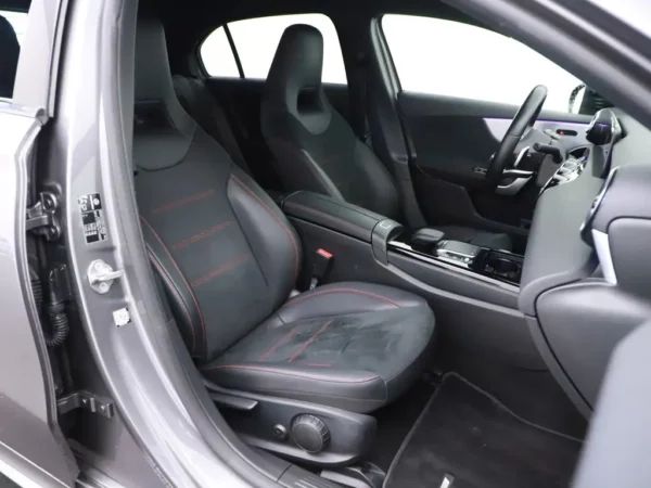 Mercedes-Benz A-Klasse 250 e Business Solution AMG Limited