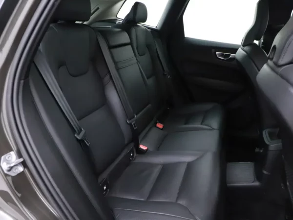 Volvo XC60 2.0 T8 Twin Engine AWD Momentum
