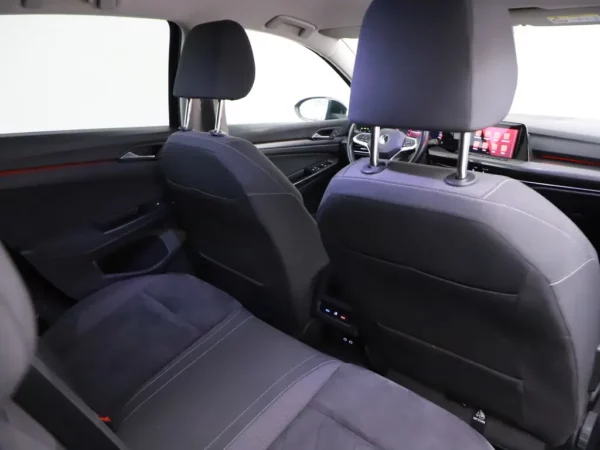 Volkswagen Golf 1.5 eTSI Style Clima