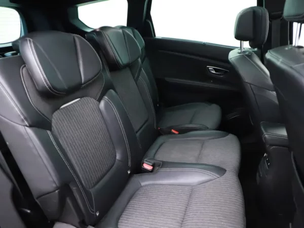 Renault Grand Scénic 1.3 TCe Intens 7p.