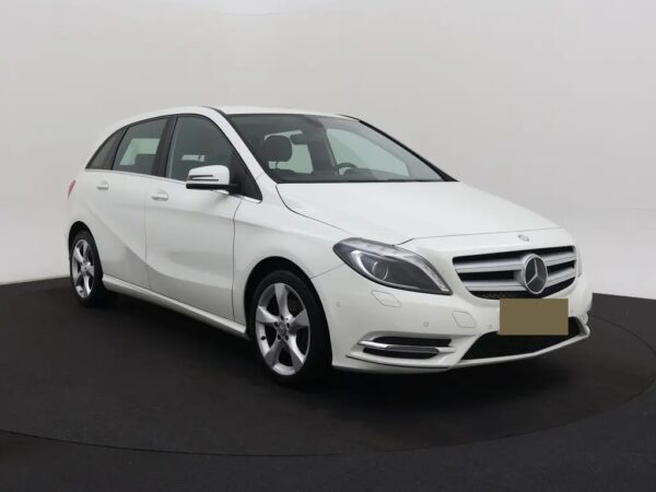Mercedes-Benz B-Klasse 180 Ambition (5-drs MPV)