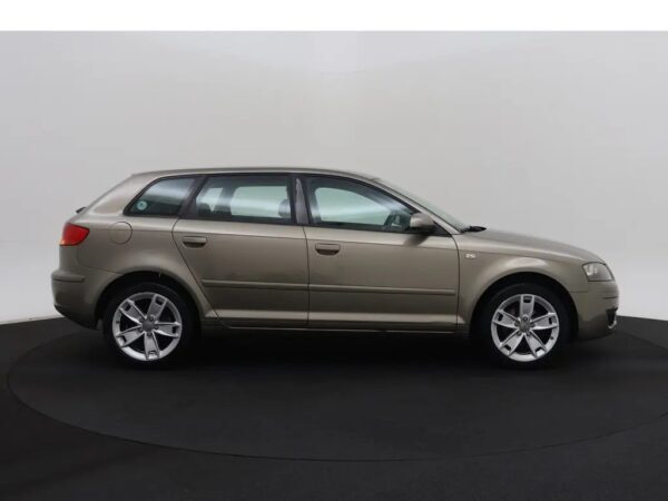 Audi A3 Sportback 1.8 TFSI Attraction Pro Line Clima