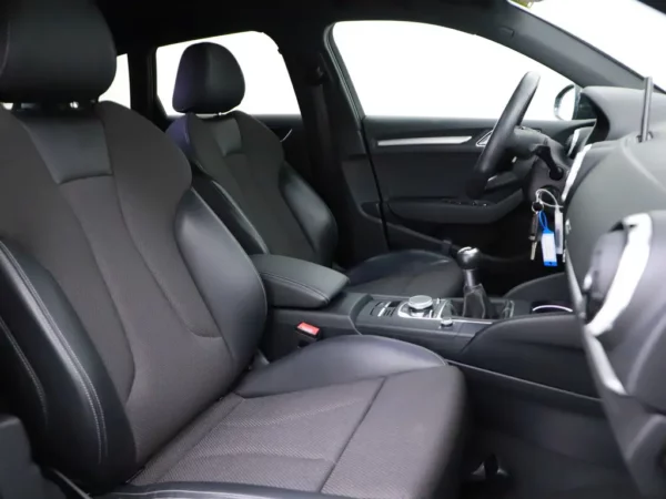 Audi A3 Sportback 30 TFSI Sport S