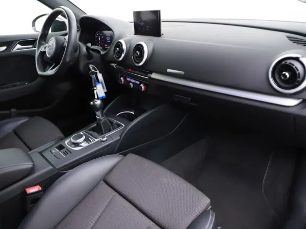 Audi A3 Sportback 30 TFSI Sport S