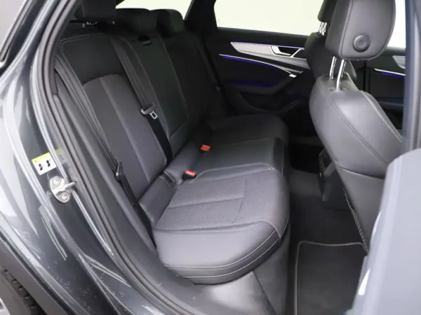 Audi A6 Avant 45 TFSI S-Edition Matrix-LED