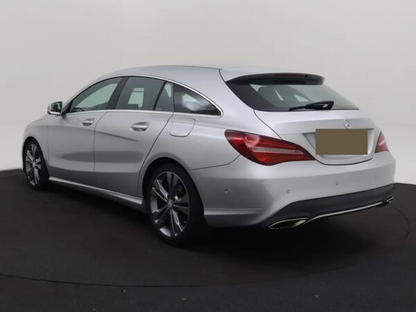 Mercedes-Benz CLA-Klasse Shooting Brake 180 Aut. Urban Ambition