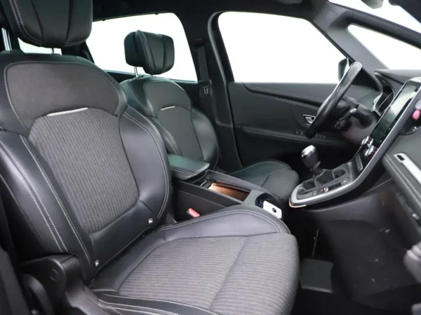 Renault Grand Scénic 1.3 TCe Intens 7p.