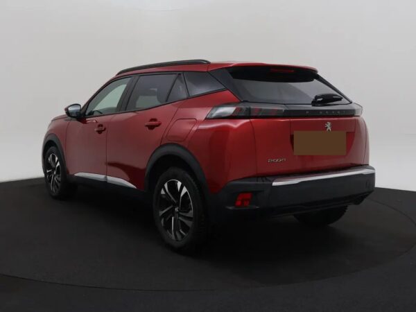 Peugeot 2008 1.2 PureTech Blue Lease Allure