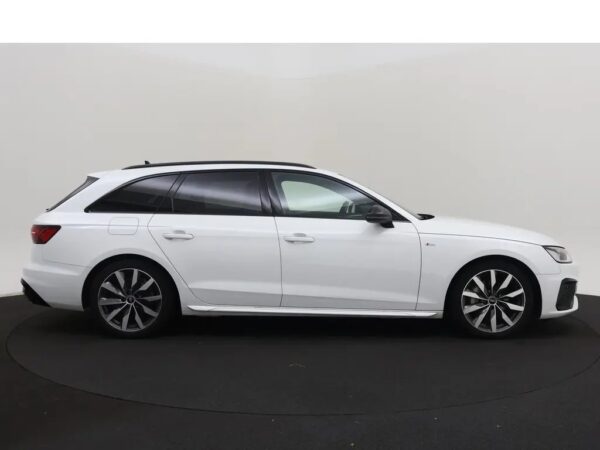 Audi A4 Avant 40 TFSI Quattro 204pk S-Edition Competition