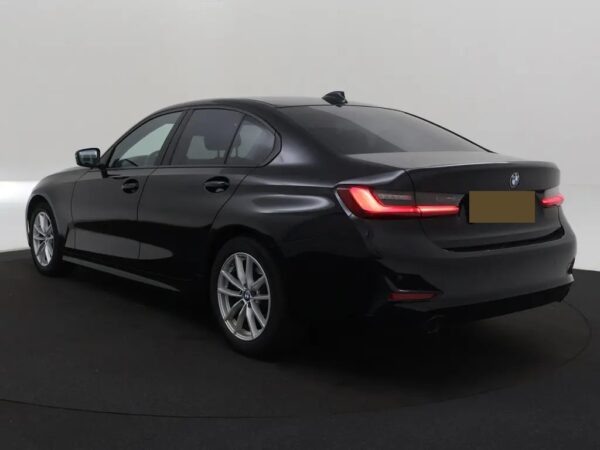BMW 3 Serie 318i Aut. Business Edition