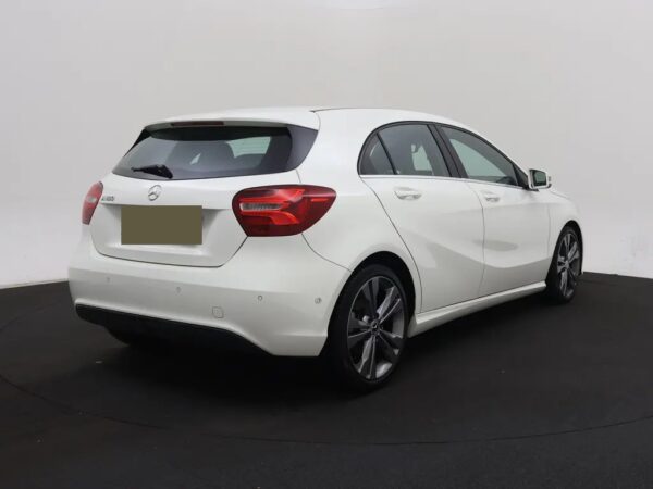 Mercedes-Benz A-Klasse 180 Business Solution Automaat Led