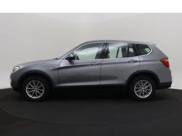 BMW X3 sDrive20i AUT. High Executive Xenon