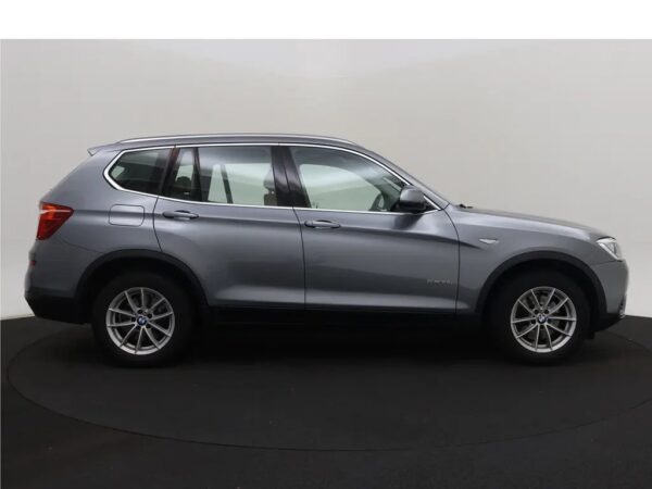 BMW X3 sDrive20i AUT. High Executive Xenon