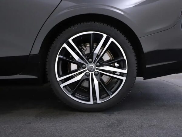 Volvo S60 2.0 Recharge T8 AWD R-Design