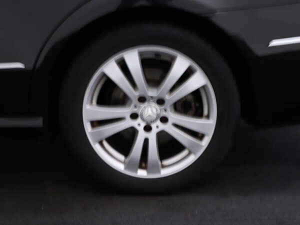 Mercedes-Benz E-Klasse Estate 200 CGI Aut. Business Class Avantgarde Xenon