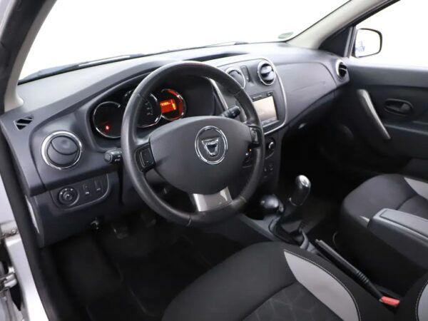 Dacia Sandero 0.9 TCe Stepway Lauréate