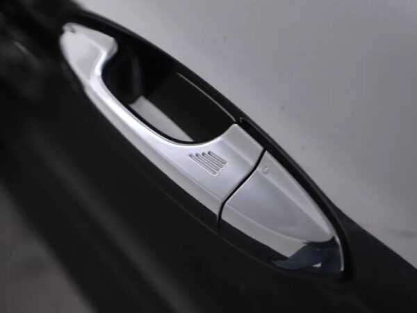 Ford Fiesta 1.0 EcoBoost Hybrid Titanium