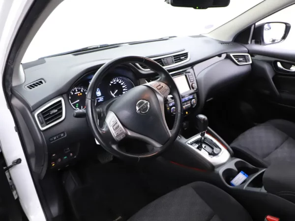 Nissan QASHQAI 1.2 N-Connecta Aut.