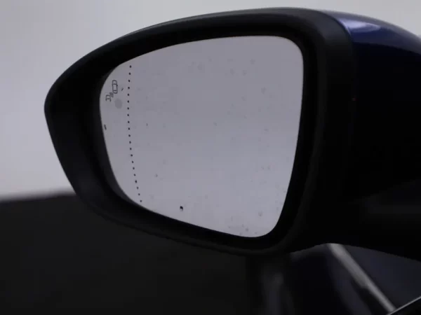 Photo 6 of 30 of VF1RFB00057047611 Renault Mégane Estate 1.2 TCe Bose