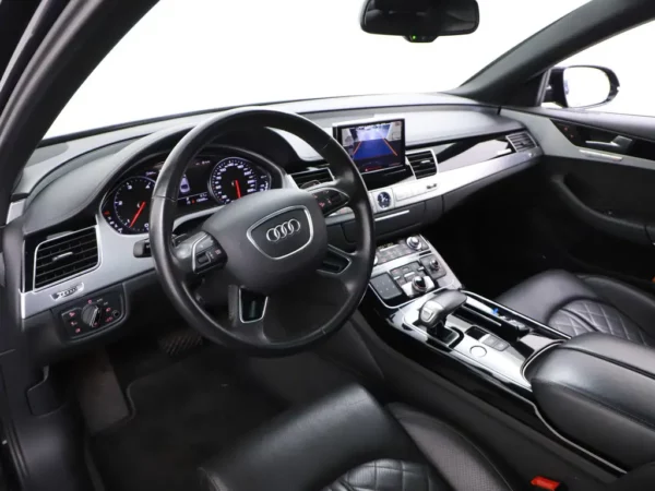Audi A8 3.0 TDI quattro Pro Line+ LED