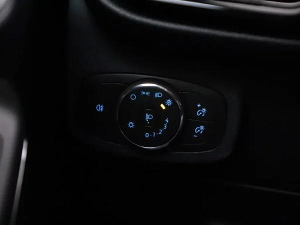 Ford Fiesta 1.0 EcoBoost Hybrid Titanium