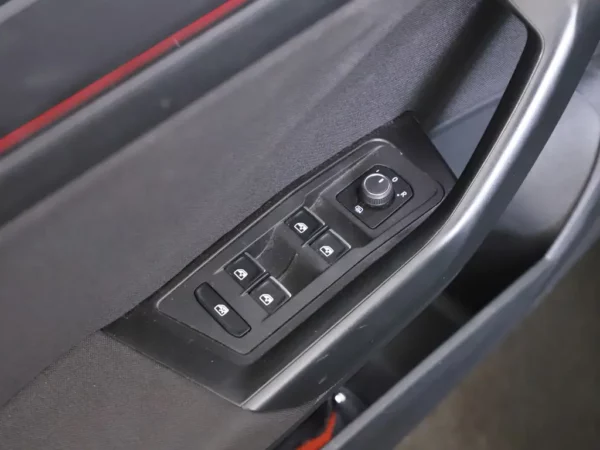 Volkswagen T-Roc 1.5 TSI Sport Aut.