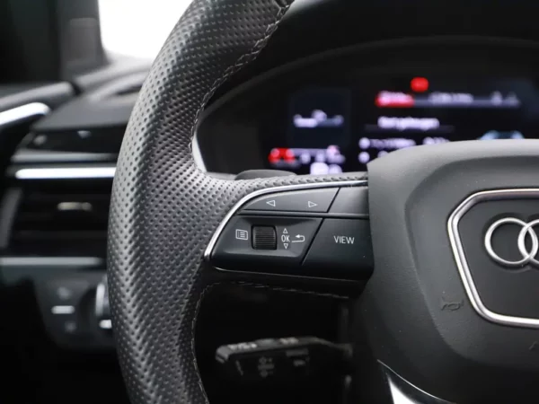 Audi A4 Avant 40 TFSI Quattro 204pk S-Edition Competition