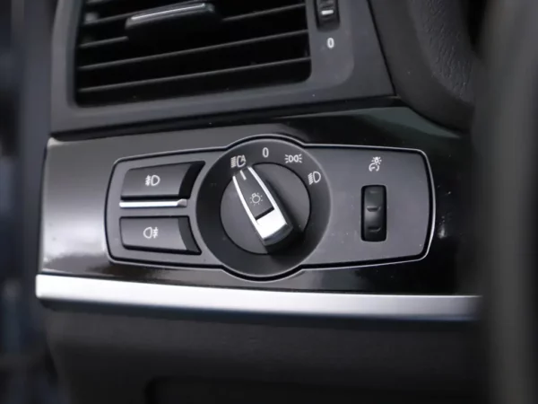 BMW X3 sDrive20i AUT. High Executive Xenon