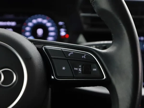 Audi A3 Sportback 35 TFSI S-Tronic Edition One S-Line
