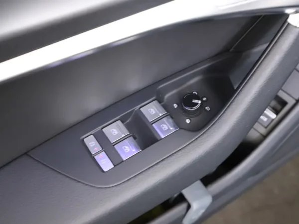 Audi A6 Avant 45 TFSI S-Edition Matrix-LED