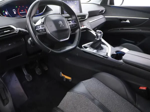 Peugeot 5008 1.2 PureTech Blue Lease Premium 7 Pers Clima