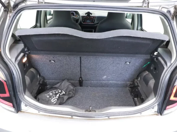Volkswagen up! 1.0 (5-drs Hatchb.) Airco DAB