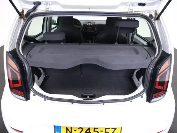 Volkswagen up! 1.0 (5-drs Hatchb.) Airco DAB