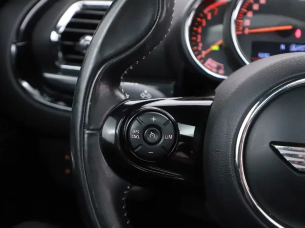 Mini Clubman 1.5 Cooper Chili Serious Business PANO