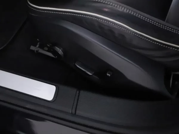 Volvo S60 2.0 Recharge T8 AWD R-Design