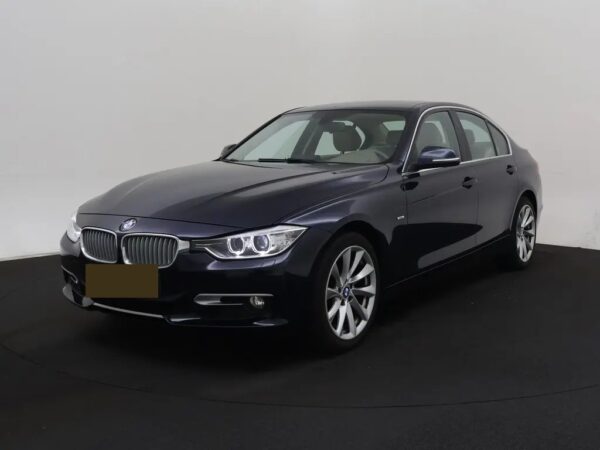 BMW 3-serie 320i Aut. High Executive
