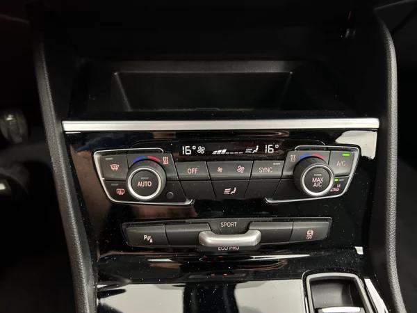 BMW 2 Serie Gran Tourer 216i Business Edition Plus LED