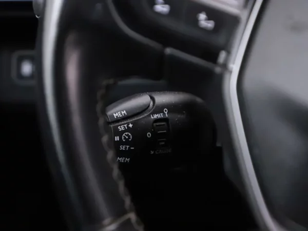 Peugeot 3008 1.2 PureTech Première
