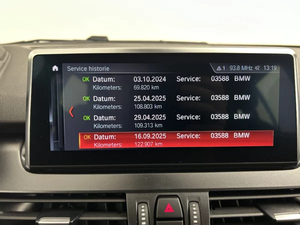BMW 2 Serie Gran Tourer 216i Business Edition Plus LED