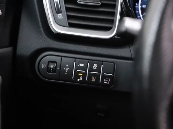 Photo 11 of 33 of U5YH7815GML093694 Kia Ceed Sportswagon 1.5 T-GDi GT-PlusLine AUT.