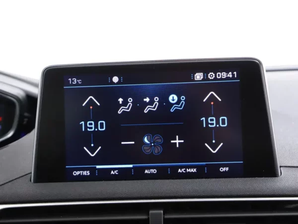 Peugeot 3008 1.2 PureTech Première