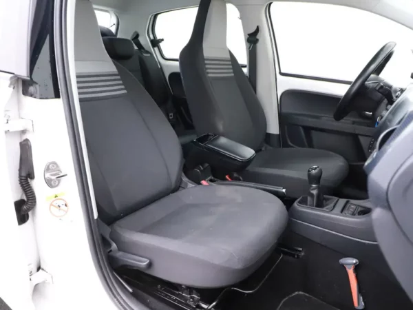 Volkswagen up! 1.0 BMT move up!