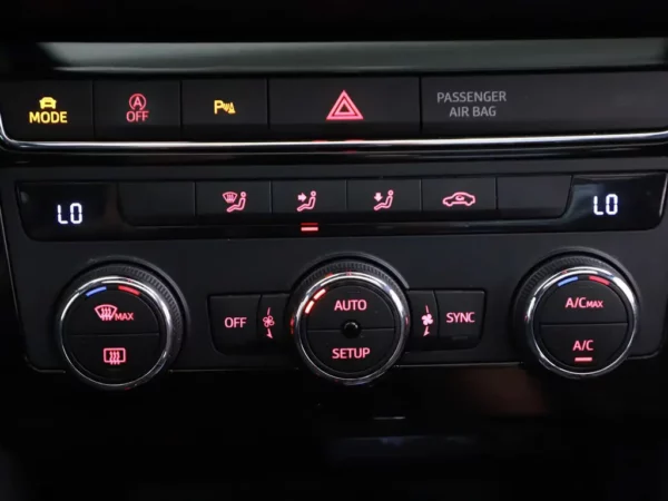 SEAT Leon ST 1.5 TSI DSG FR Business Intense
