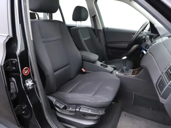 BMW X3 2.0i Introduction
