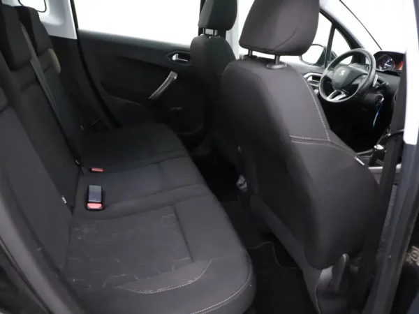 Peugeot 2008 1.2 PureTech Aut. Blue Lion Airco