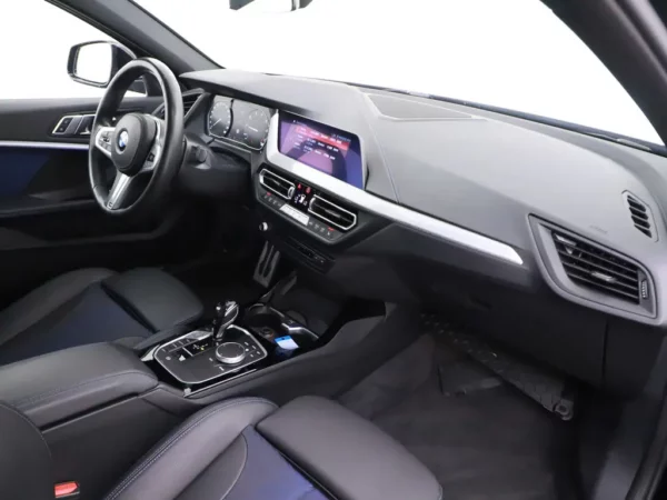 BMW 1-serie 118i Aut. High Executive M-Sport
