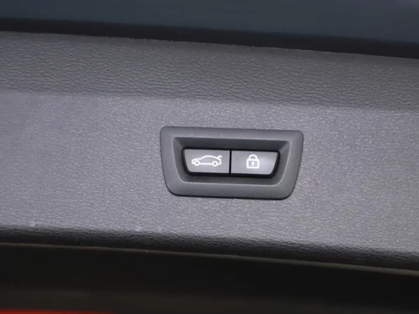 BMW X1 sDrive20i High Executive Aut. Led