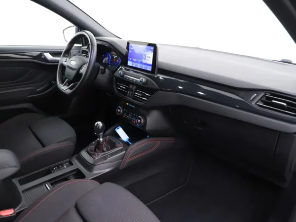 Ford FOCUS Wagon 1.0 EcoBoost ST Line X Business