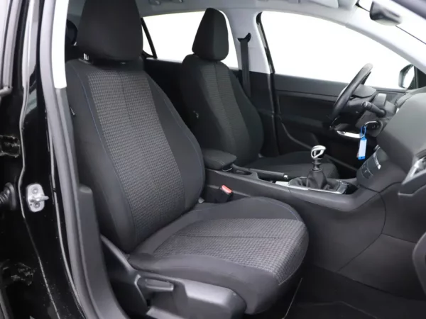 Peugeot 308 1.2 PureTech Blue Lease Premium